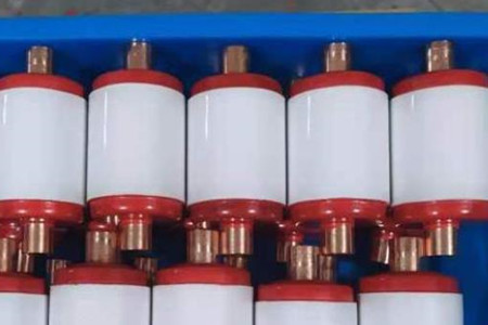 真空滅弧室的結構、工作原理、特點以及應用